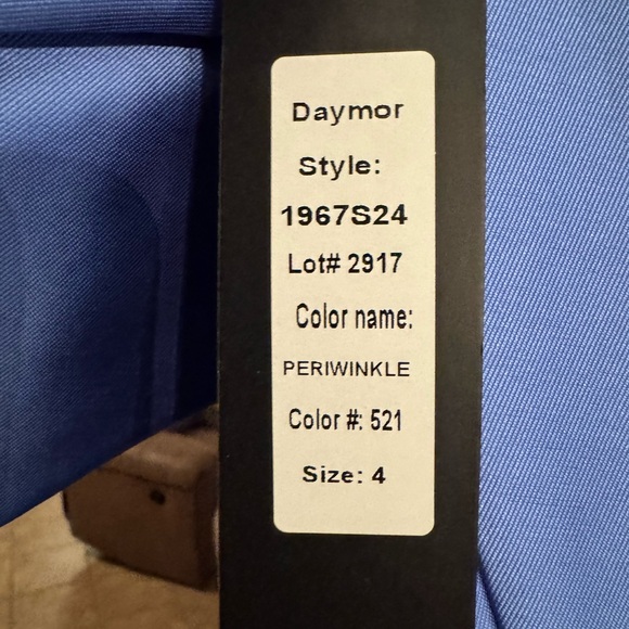 Elegant Blue Evening Gown - Picture 4 of 7